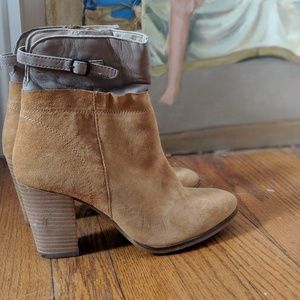 Anthropoloie  Seychelles Ankle Leather Booties